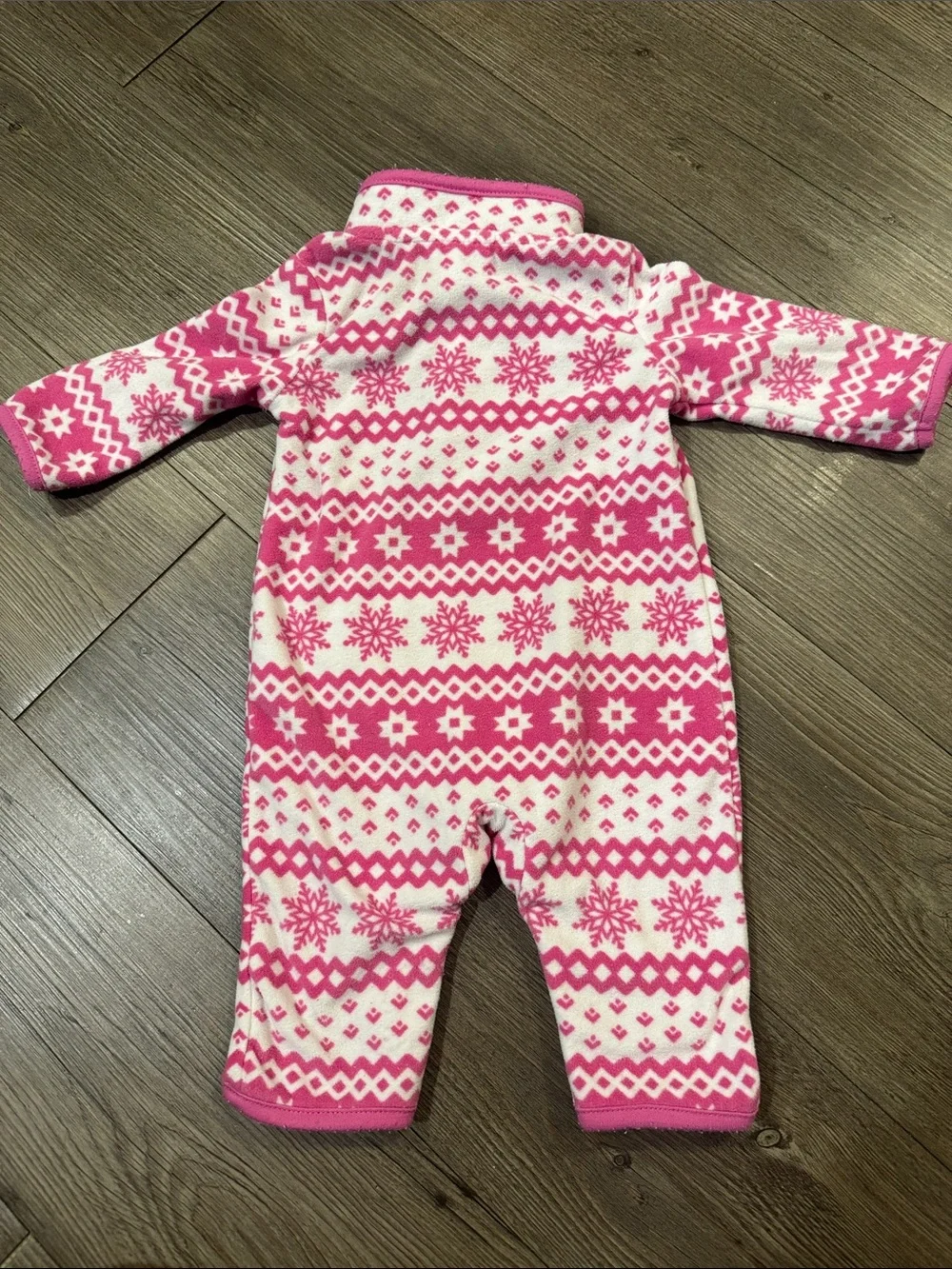 Bundle of 2 Carter's Fleece One-Pieces. 3 months. GUC!💕